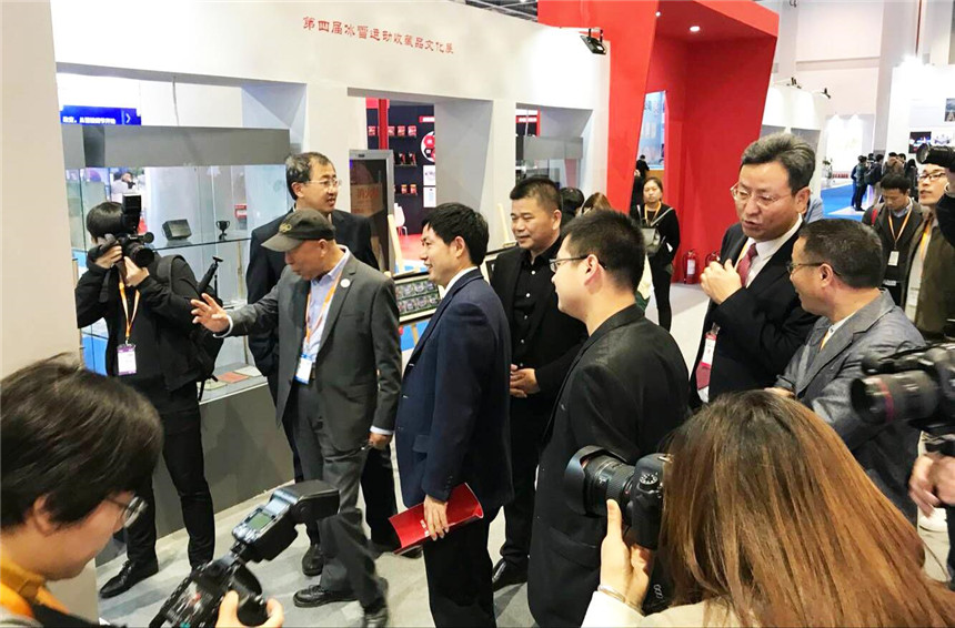 国家体育总局科教司司长李业武莅临现场 国家体育总局科教司司长李业武莅临现场